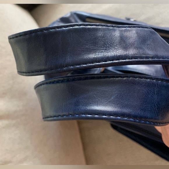 Kelly Moore Bag LIKE NEW - Picture 9 of 12